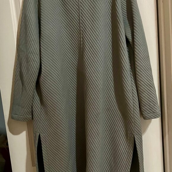 BB Dakota Sage Green Long Duster Coat - Size Medium (L/10-12) - Picture 2 of 4